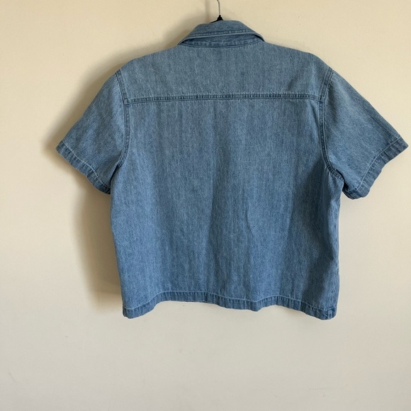 Denim and Co. cropped floral embroidered denim button up shirt Sz Large - Picture 3 of 9